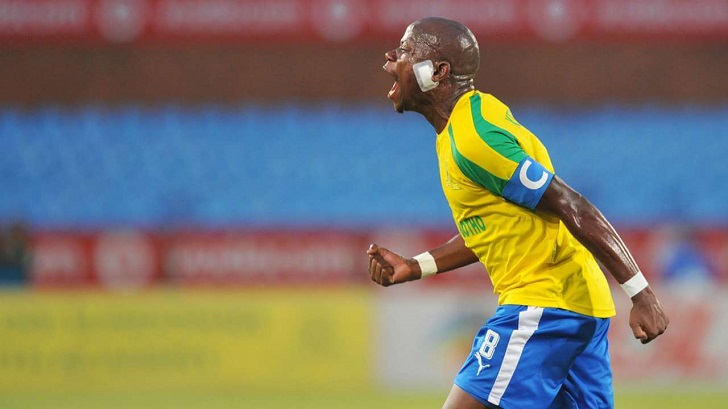 Hlompho Kekana in action for Mamelodi Sundowns.